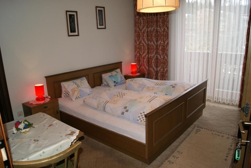 Gaestehaus Ferienwohnungen Lackner Rennweg am Katschberg Habitación foto